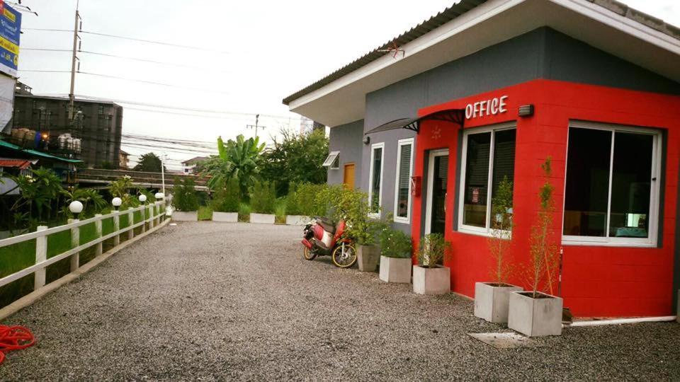 Love Box Resort 曼谷 外观 照片